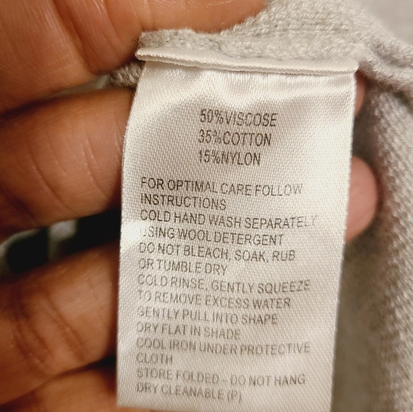 Ripe Maternity Wear | Light Gray Layered Knit Nursing Dress (Size XL) - Picture 5 of 16